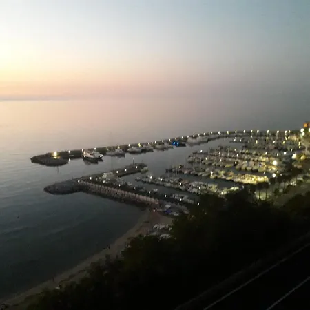 住宿加早餐酒店 Nido Sul Mare