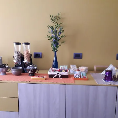 Alojamento de Acomodação e Pequeno-almoço Nido Sul Mare *